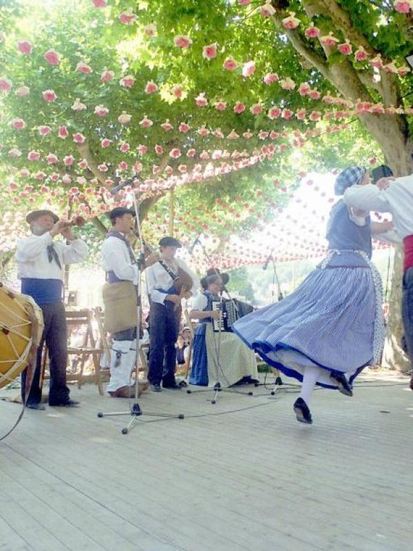 danses folkloriques